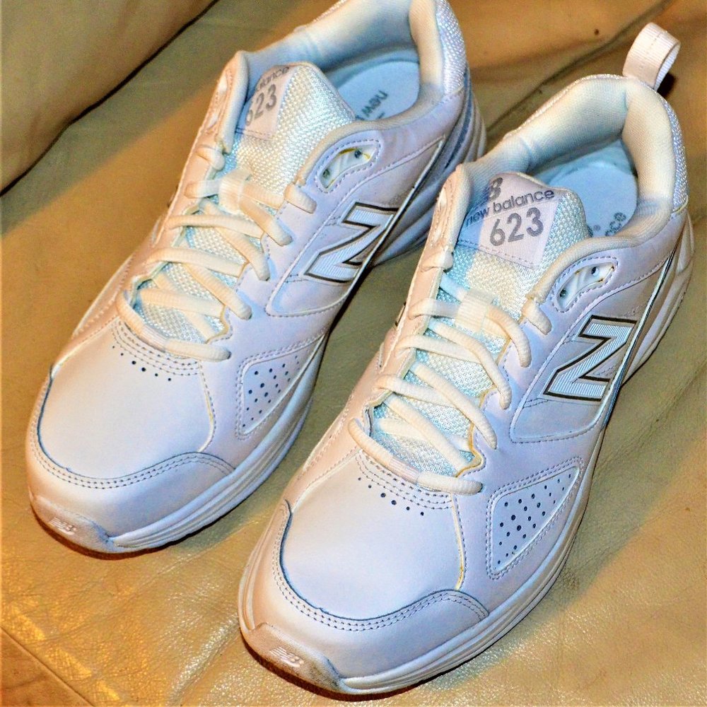 New Balance Men's Casual Comfort Cross Trainer 623